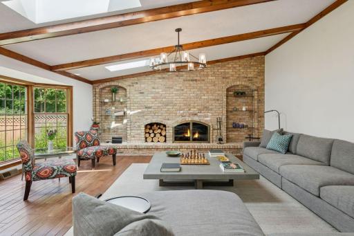 6528 Ridgeview Drive, Minneapolis, MN 55439