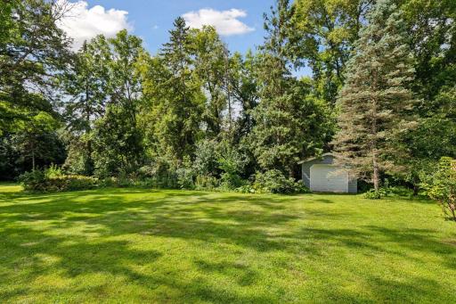 6528 Ridgeview Drive, Minneapolis, MN 55439