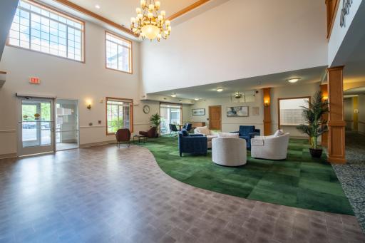 8200 W 33rd Street, 208, Saint Louis Park, MN 55426