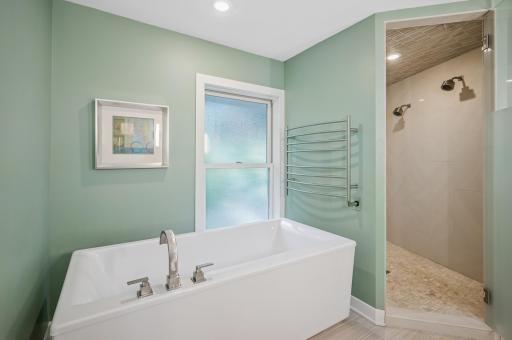 730 Amber Drive, Shoreview, MN 55126