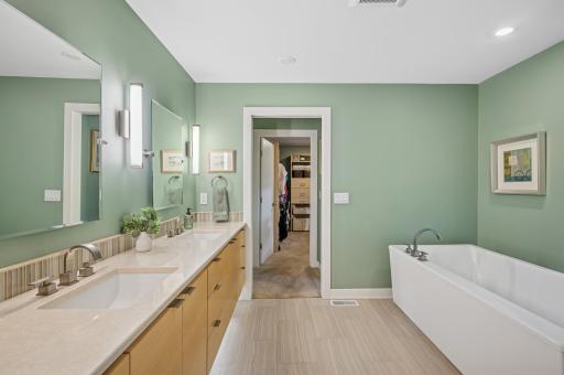 Primary bath connects to massive walk in closet