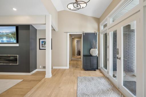 730 Amber Drive, Shoreview, MN 55126