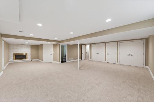 730 Amber Drive, Shoreview, MN 55126
