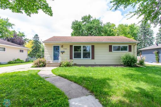 1421 17th Street S, Moorhead, MN 56560