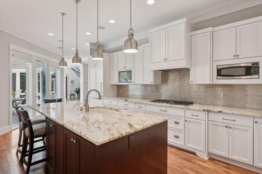 14515 4th Avenue N, Plymouth, MN 55447