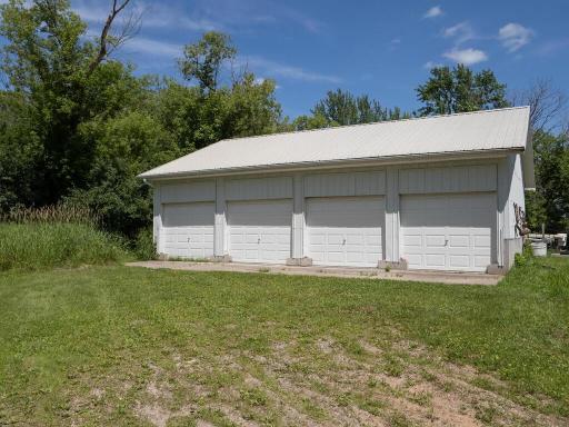 13775 Isleton Ave N Hugo MN 55038 USA-014-006-Garage-MLS_Size.jpg