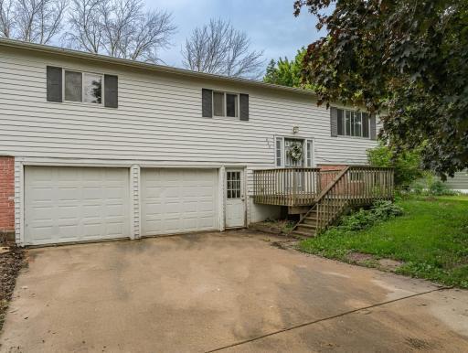 828 Center Avenue S, Hayfield, MN 55940