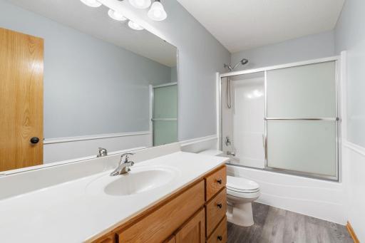 49-web-or-mls-19740 Hazel Nut Ave-60.jpg