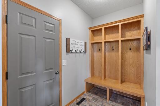 31-web-or-mls-19740 Hazel Nut Ave-42.jpg