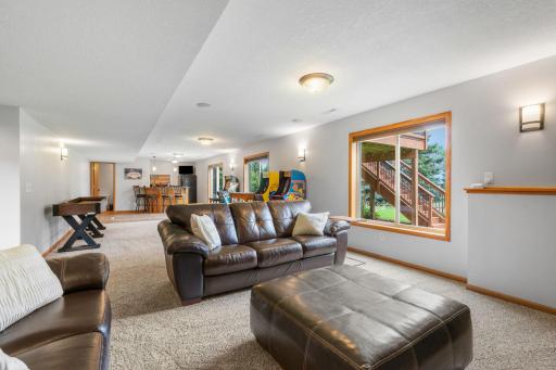 54-web-or-mls-19740 Hazel Nut Ave-65.jpg