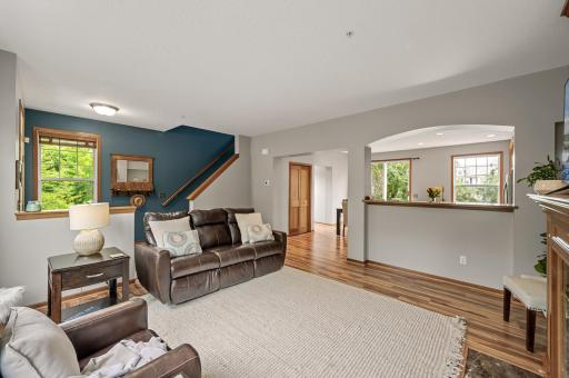 8291 Labont Way, Eden Prairie, MN 55344