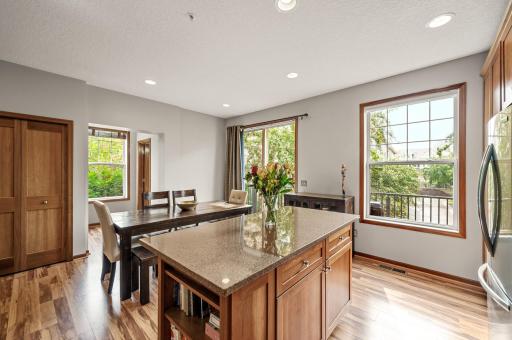 8291 Labont Way, Eden Prairie, MN 55344