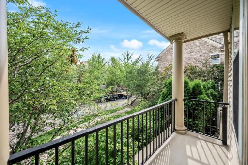 8291 Labont Way, Eden Prairie, MN 55344