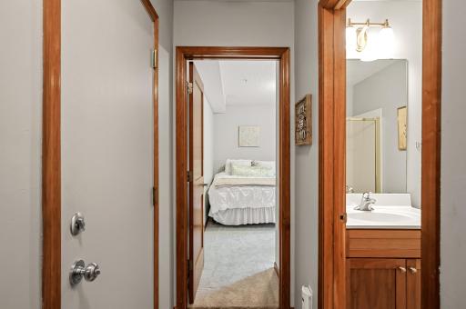8291 Labont Way, Eden Prairie, MN 55344