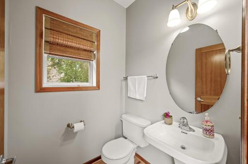 8291 Labont Way, Eden Prairie, MN 55344