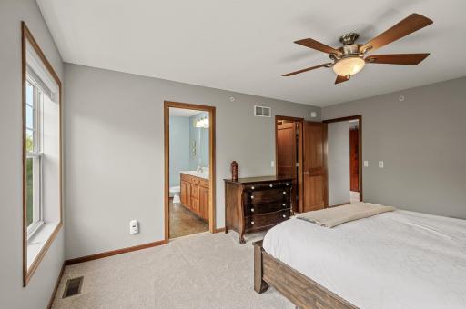8291 Labont Way, Eden Prairie, MN 55344