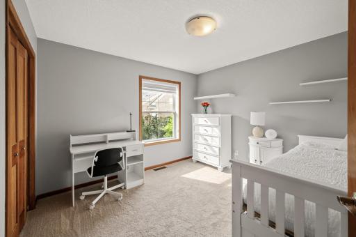 8291 Labont Way, Eden Prairie, MN 55344