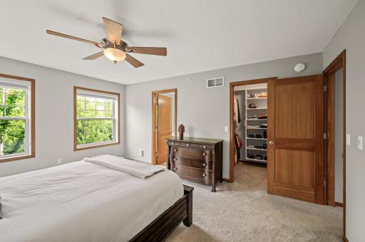 8291 Labont Way, Eden Prairie, MN 55344