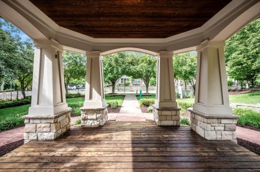 8291 Labont Way, Eden Prairie, MN 55344