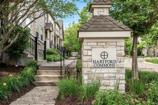 8291 Labont Way, Eden Prairie, MN 55344