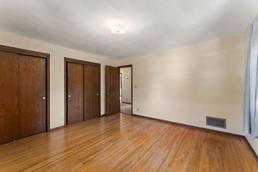 416 20th Avenue S, South Saint Paul, MN 55075
