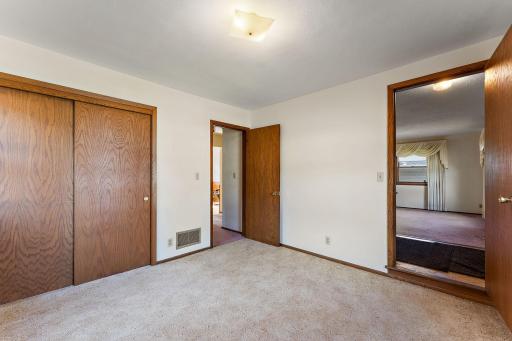 416 20th Avenue S, South Saint Paul, MN 55075