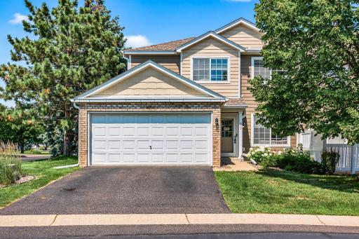 653 Mariner Way, Woodbury, MN 55129