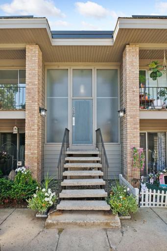 Welcome to 6301 Colony Way, Unit 2A! You can use this entrance or the one on the courtyard side on the back of the building. Rentals and pets allowed. Unit is located at top of stairs when you enter the building.