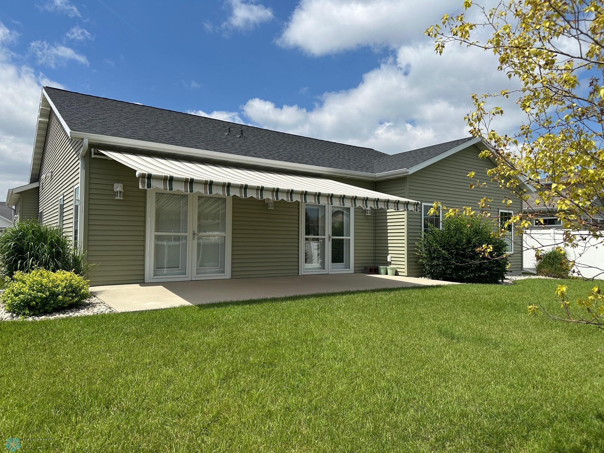 Patio with awning 2.jpg