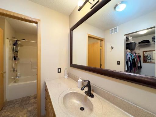 410 Pospeck Lane, Hoyt Lakes, MN 55750