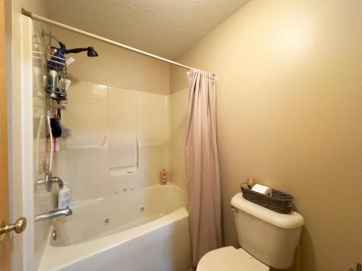410 Pospeck Lane, Hoyt Lakes, MN 55750