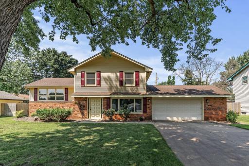 6925 Colorado Avenue N, Minneapolis, MN 55429