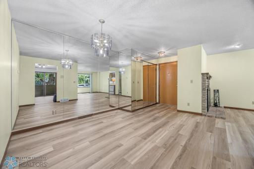 3237 17th Avenue S, 101, Fargo, ND 58103