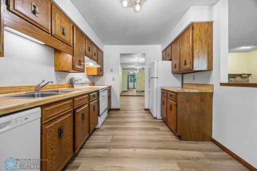 3237 17th Avenue S, 101, Fargo, ND 58103