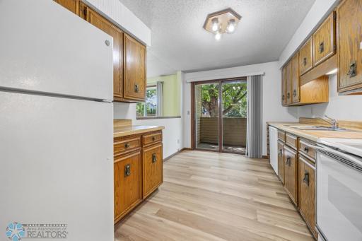 3237 17th Avenue S, 101, Fargo, ND 58103