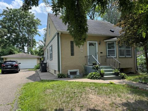 2100 Nortonia Avenue, Saint Paul, MN 55119