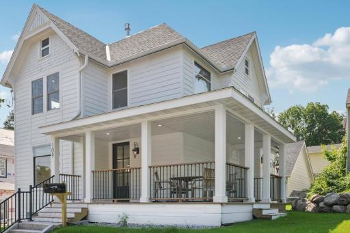 109 Pine Street E, Stillwater, MN 55082