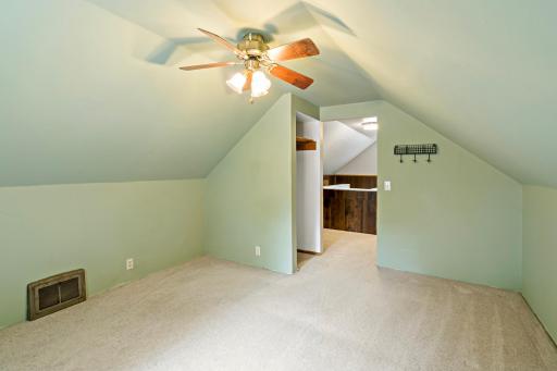 2106 Stillwater Avenue E, Saint Paul, MN 55119