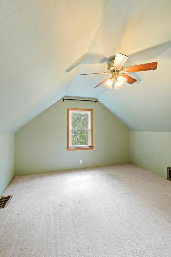 2106 Stillwater Avenue E, Saint Paul, MN 55119