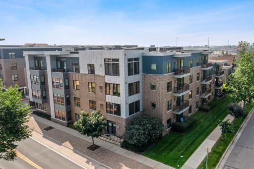 7601 Aldrich Avenue S, 405, Minneapolis, MN 55423