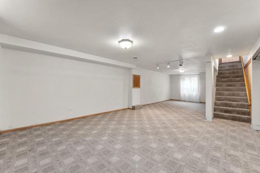 2107 Valmont Avenue, Eau Claire, WI 54701