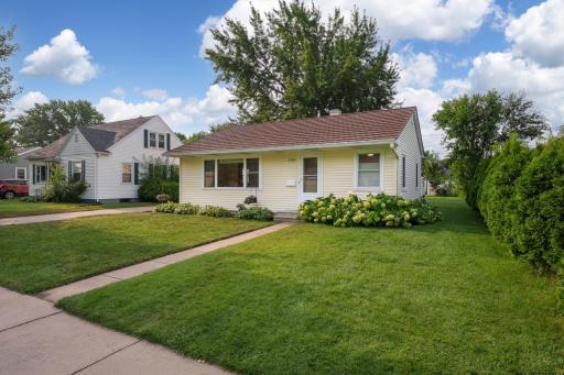 2107 Valmont Avenue, Eau Claire, WI 54701