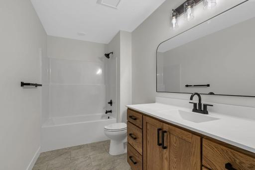 904 13th Avenue N, Sartell, MN 56377
