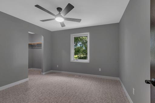 904 13th Avenue N, Sartell, MN 56377