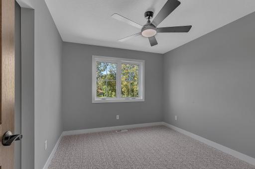 904 13th Avenue N, Sartell, MN 56377