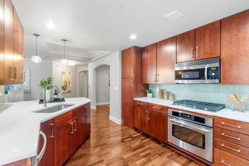 100 3rd Avenue S, 805, Minneapolis, MN 55401