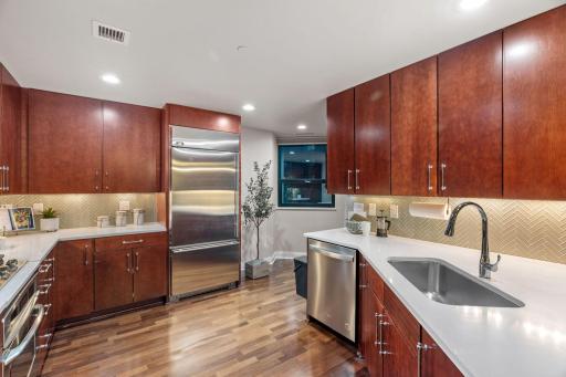 100 3rd Avenue S, 805, Minneapolis, MN 55401
