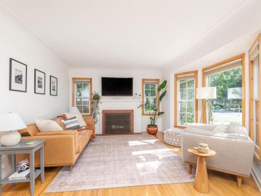 5545 Irving Ave S Minneapolis MN 55419 USA-005-005-Irving Ave SMinneapolis5-MLS_Size.jpg