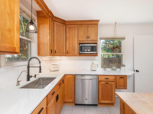 5545 Irving Ave S Minneapolis MN 55419 USA-015-043-Irving Ave SMinneapolis15-MLS_Size.jpg