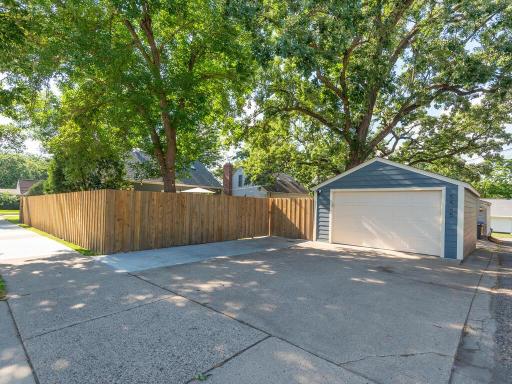 5545 Irving Ave S Minneapolis MN 55419 USA-052-036-Irving Ave SMinneapolis52-MLS_Size.jpg